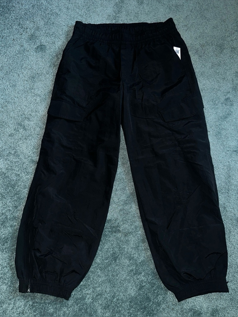 NWT Old Navy Active Women’s Quick Dry Black  Windbreaker Cargo Jogger Pants Med